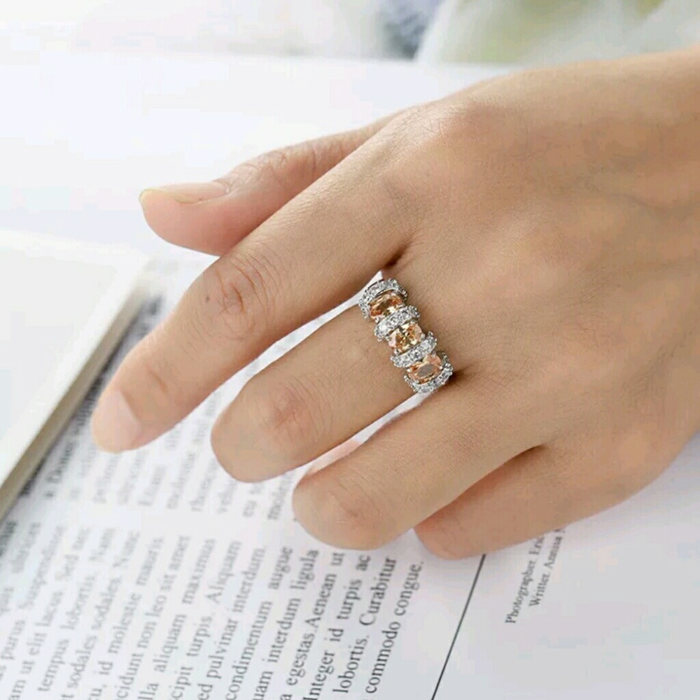 🥳Morganite & Topaz Ring